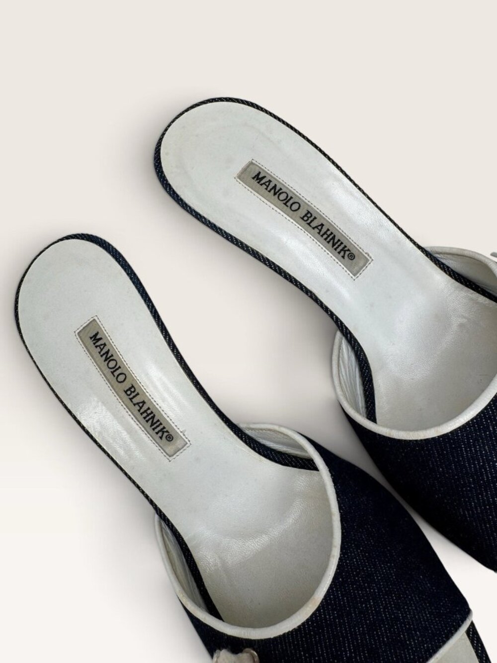 Vintage Manolo Blahnik Denim Lace Up Mules Size 38 Sandals Heels Y2K Bow Blue - Picture 7 of 11